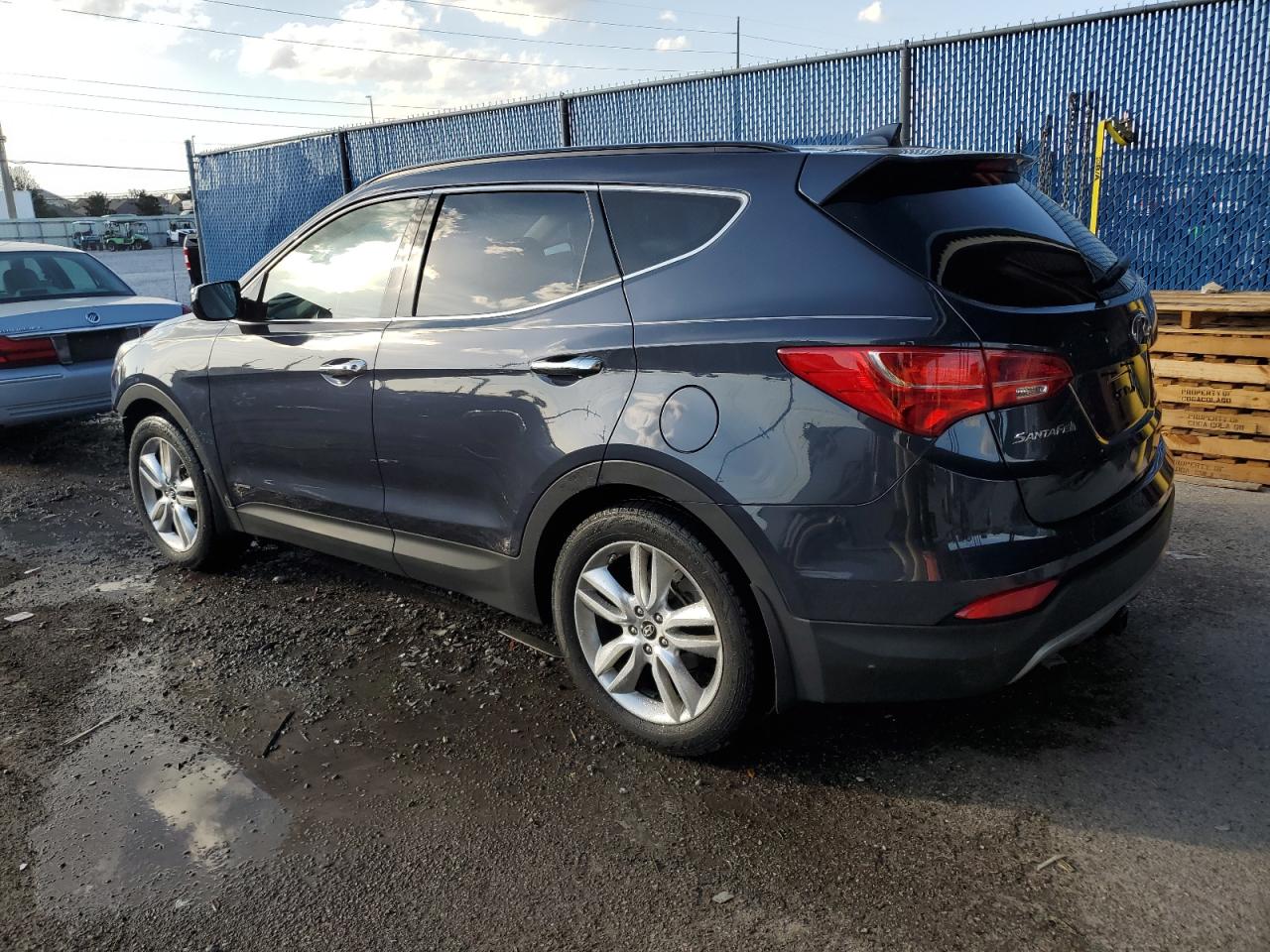 2013 Hyundai Santa Fe - Image 2