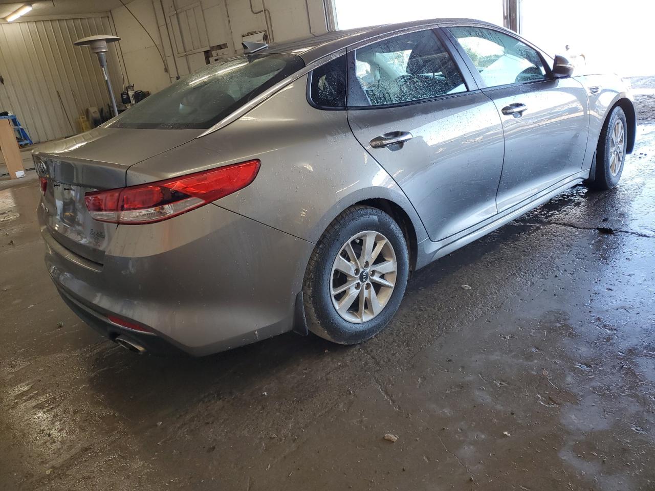 2016 Kia Optima - Image 3