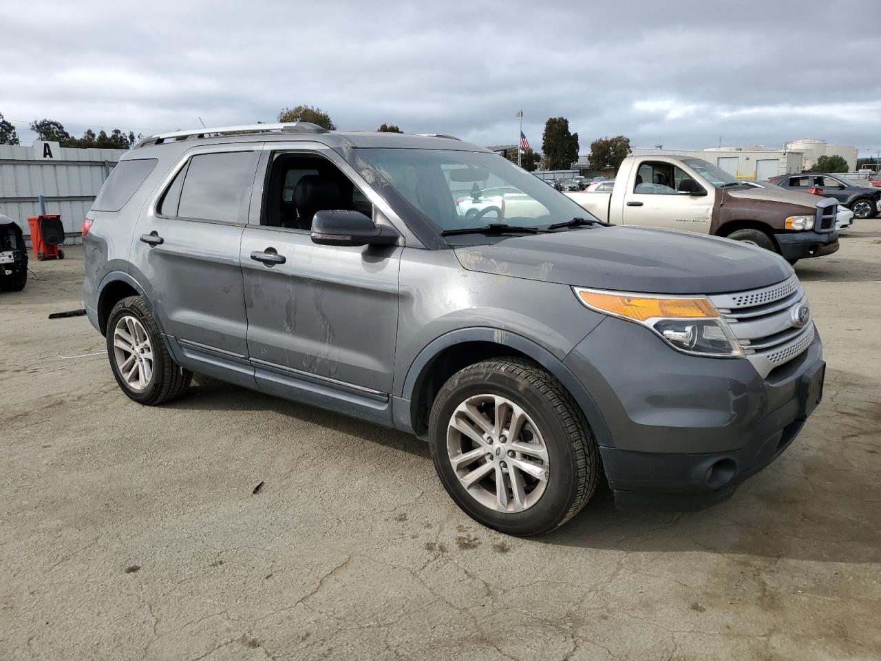 2015 Ford Explorer - Image 4