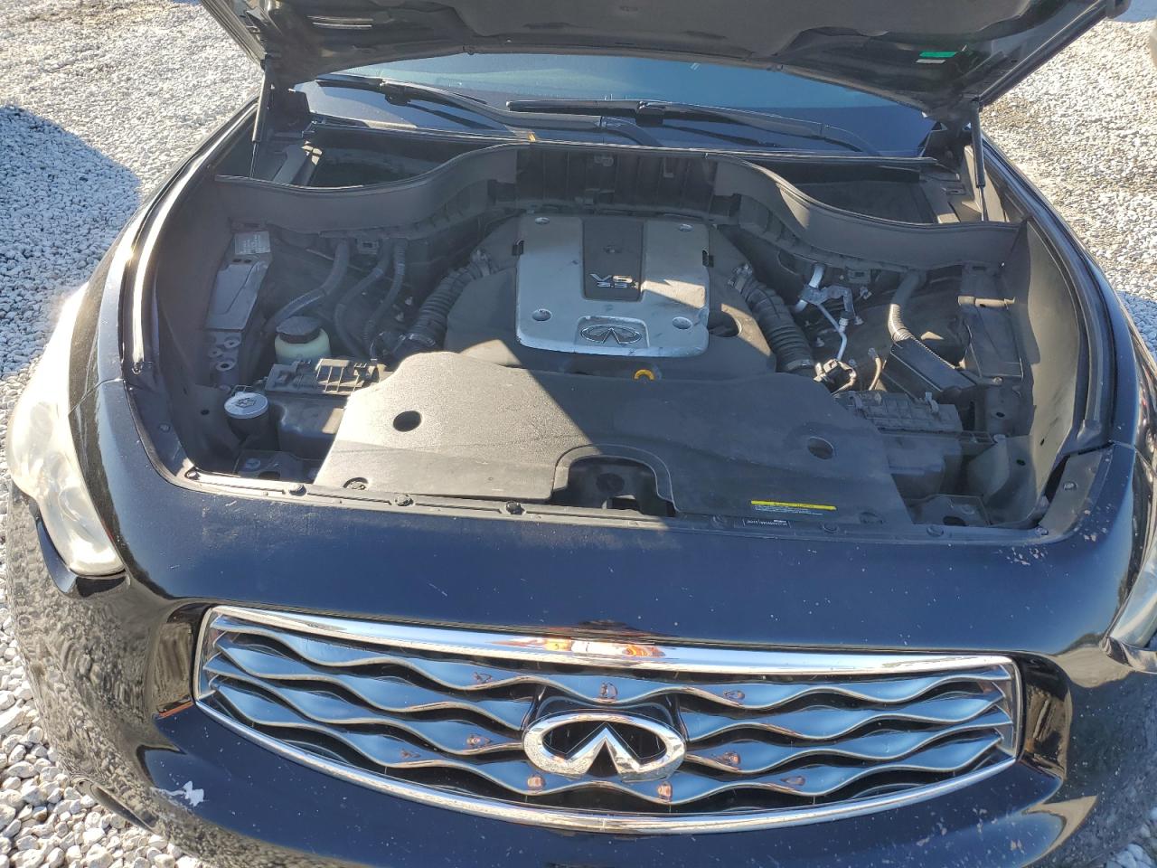2010 Infiniti FX - Image 12