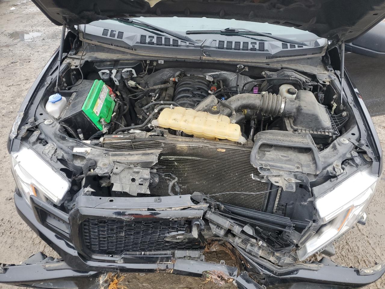 2018 Ford F-150 - Image 11