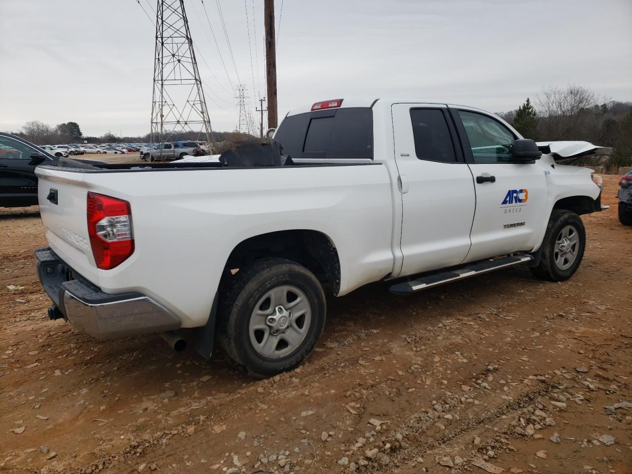 2017 Toyota Tundra - Image 3