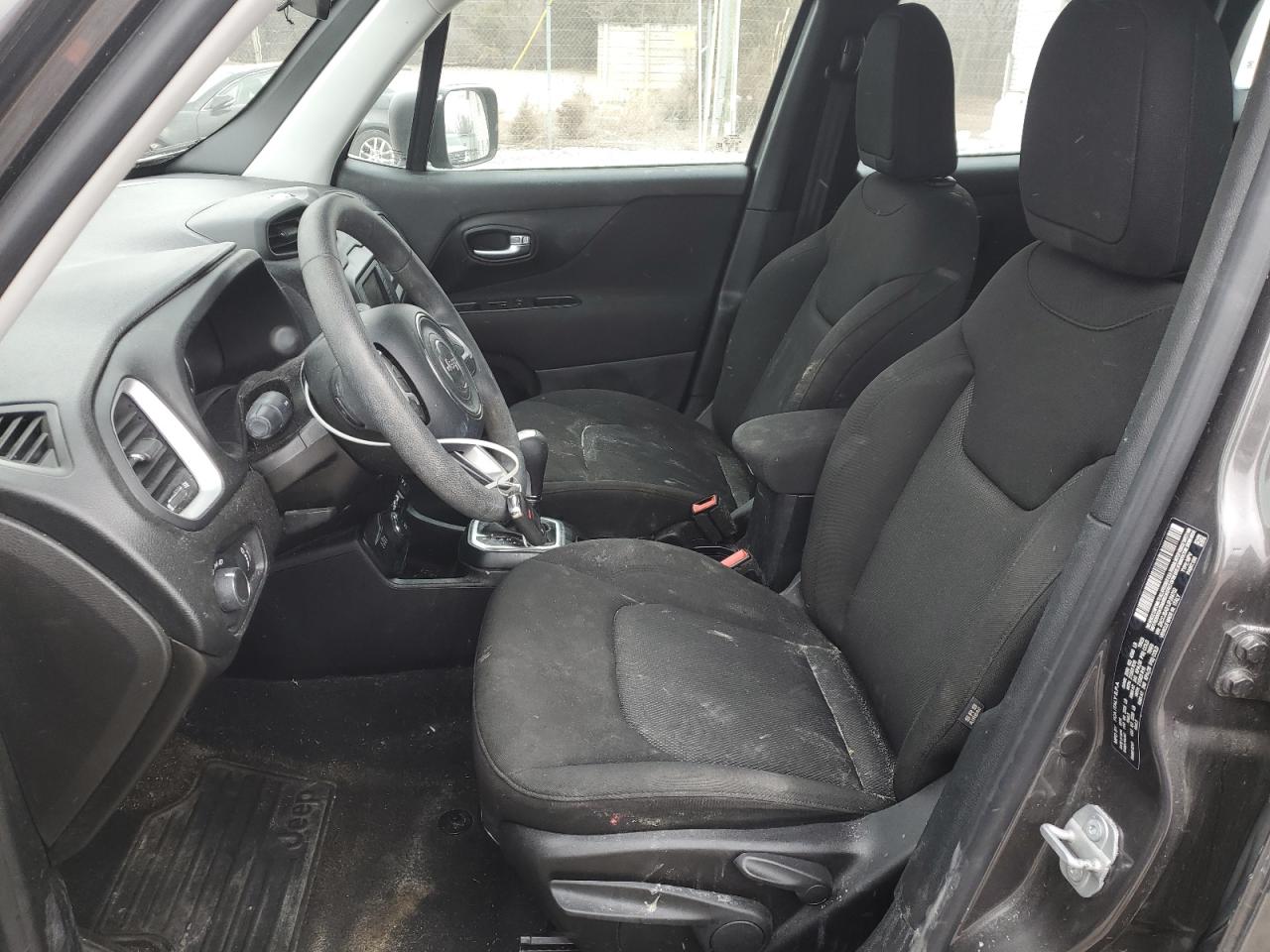 2018 Jeep Renegade - Image 7