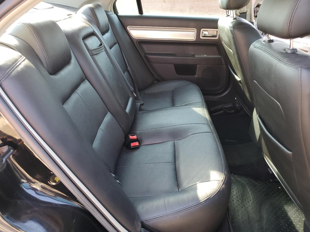 2008 Lincoln MKZ - Image 10