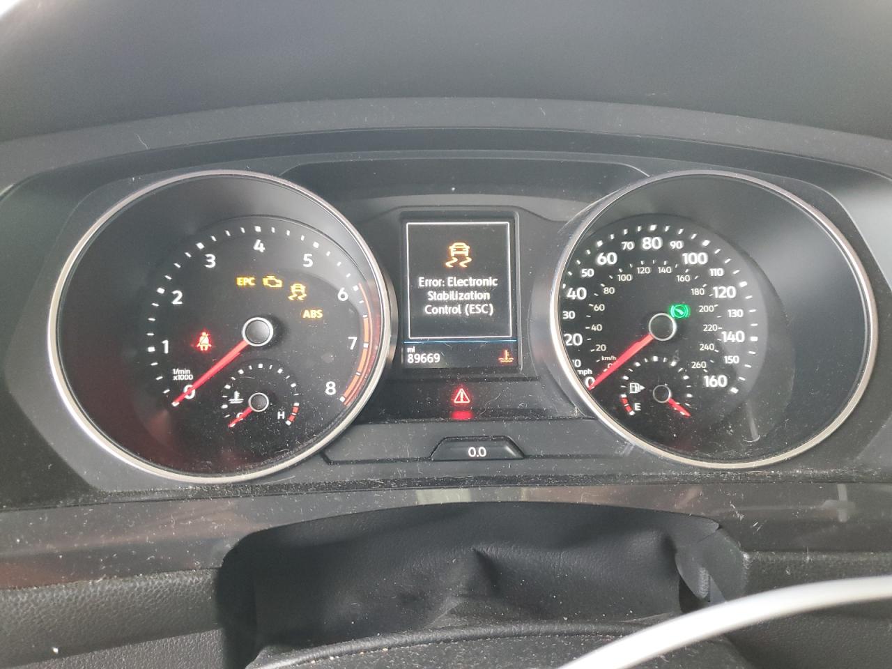 2019 Volkswagen Tiguan - Image 9