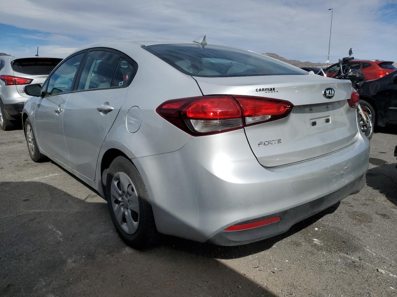2017 Kia Forte - Image 2