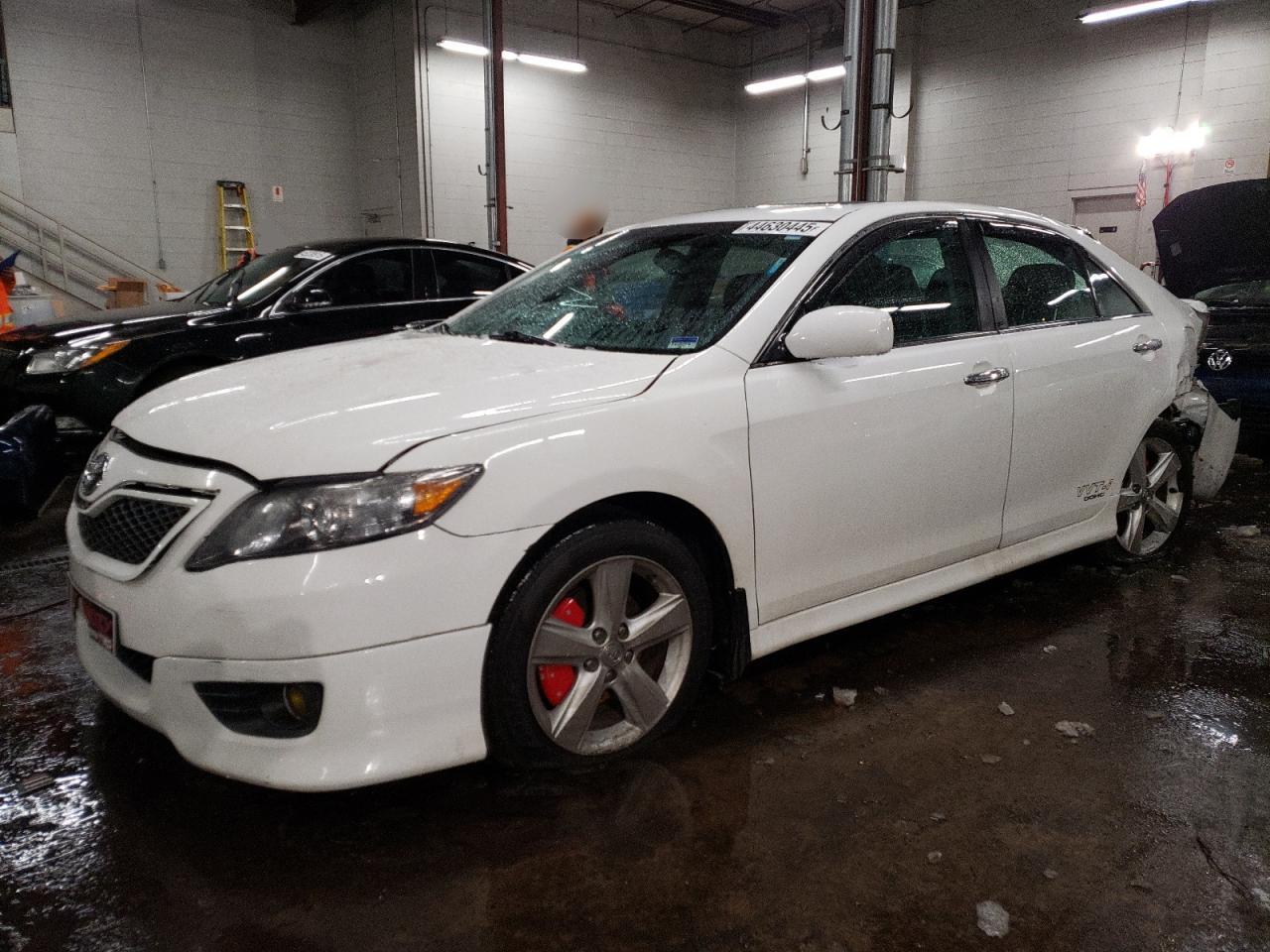 2011 Toyota Camry - Image 1