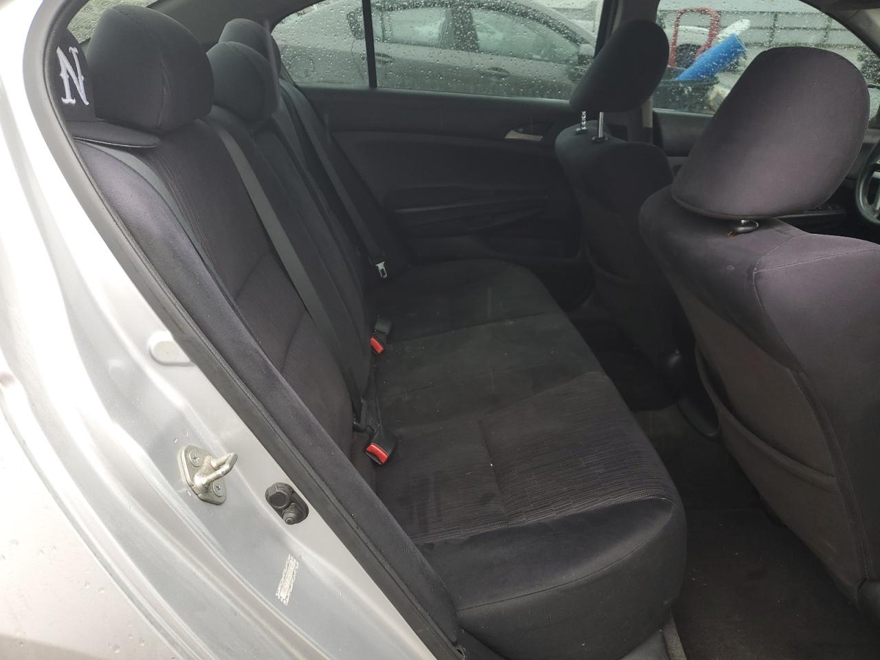 2012 Honda Accord - Image 10