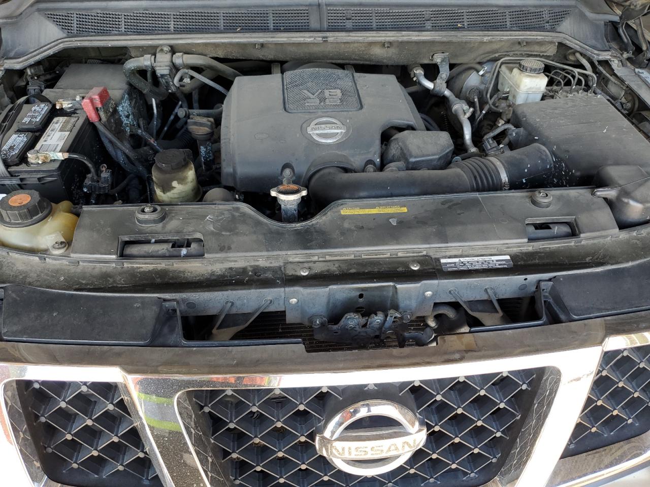2010 Nissan Armada - Image 12