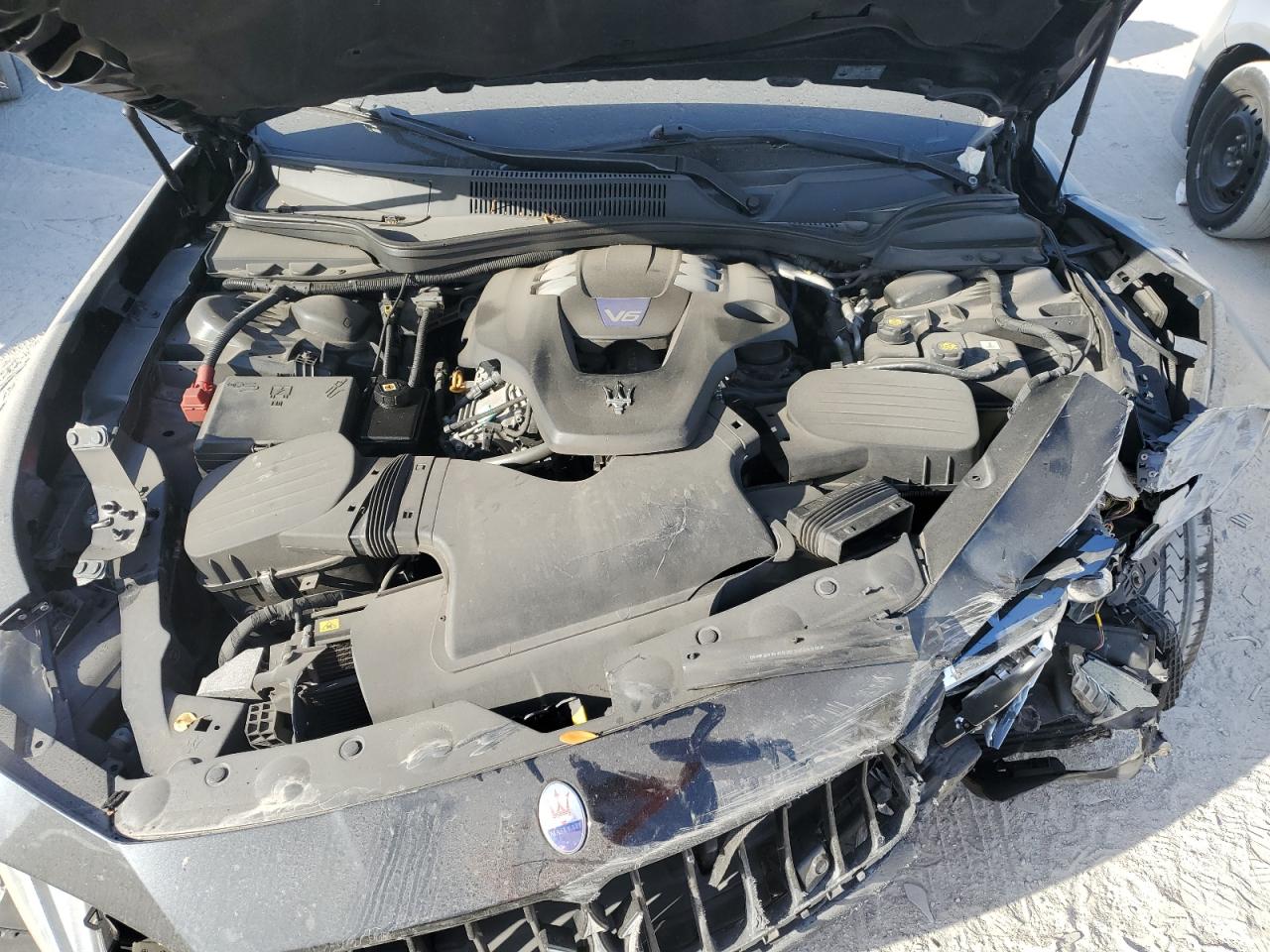 2017 Maserati Ghibli - Image 12