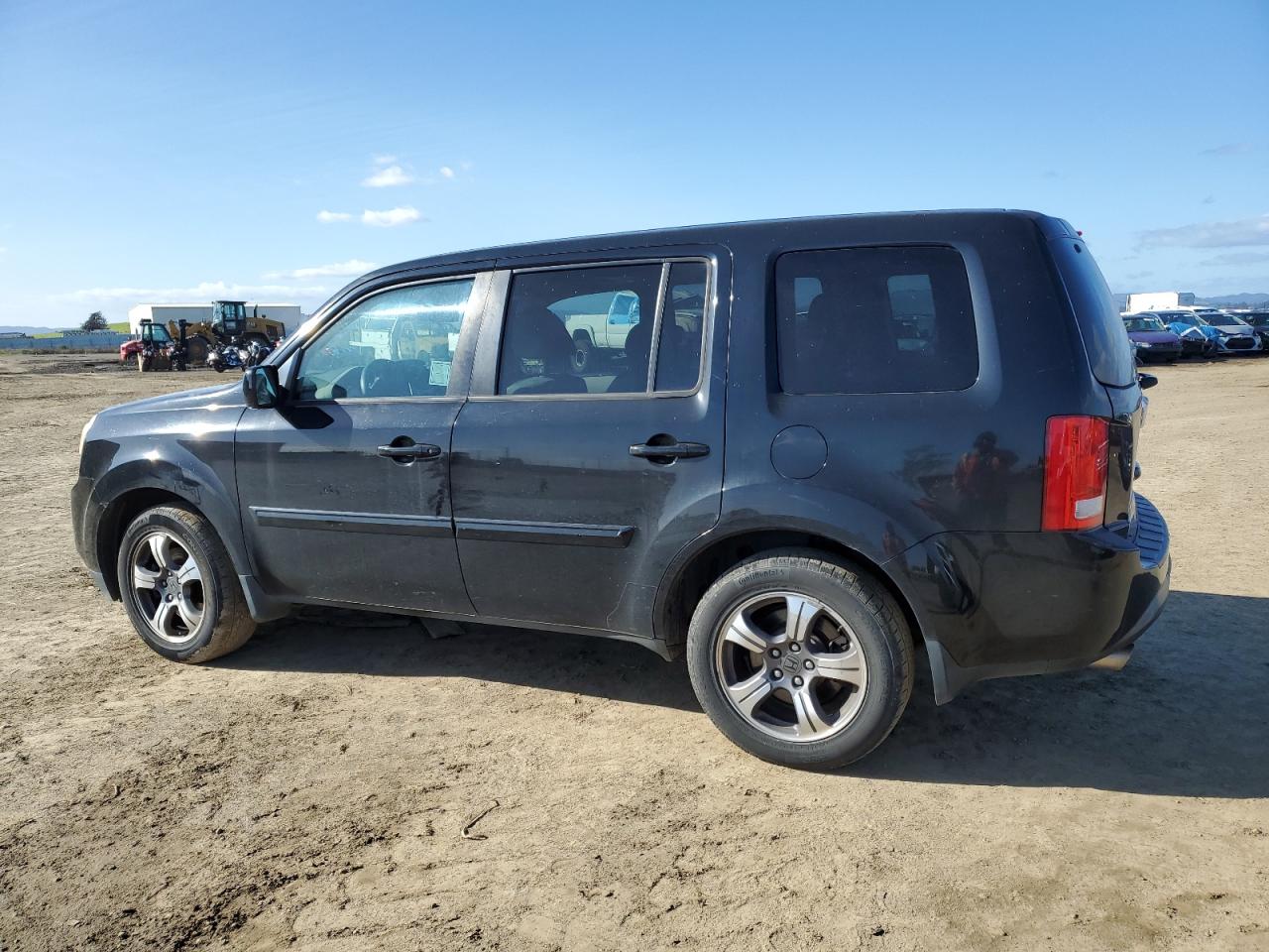 2015 Honda Pilot - Image 2