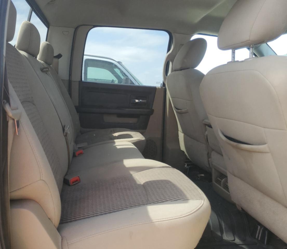 2010 Dodge RAM - Image 10