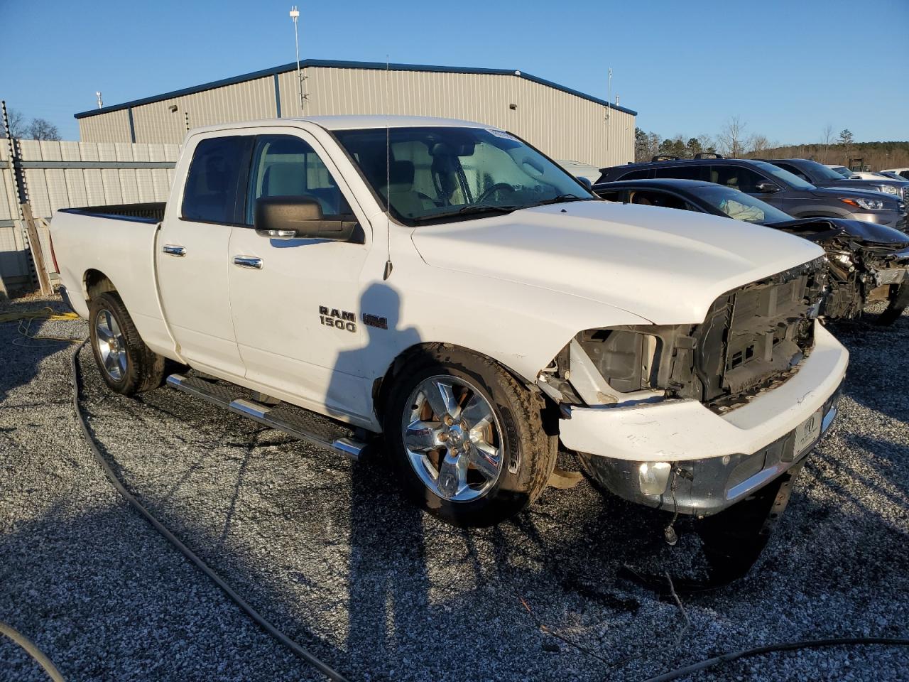 2016 RAM 1500 - Image 4