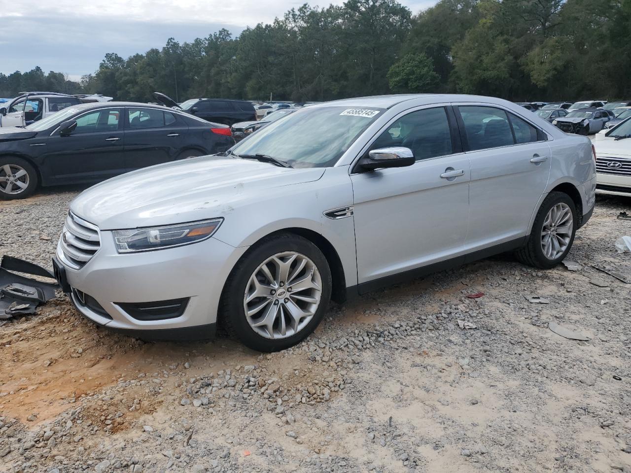 2019 Ford Taurus - Image 1