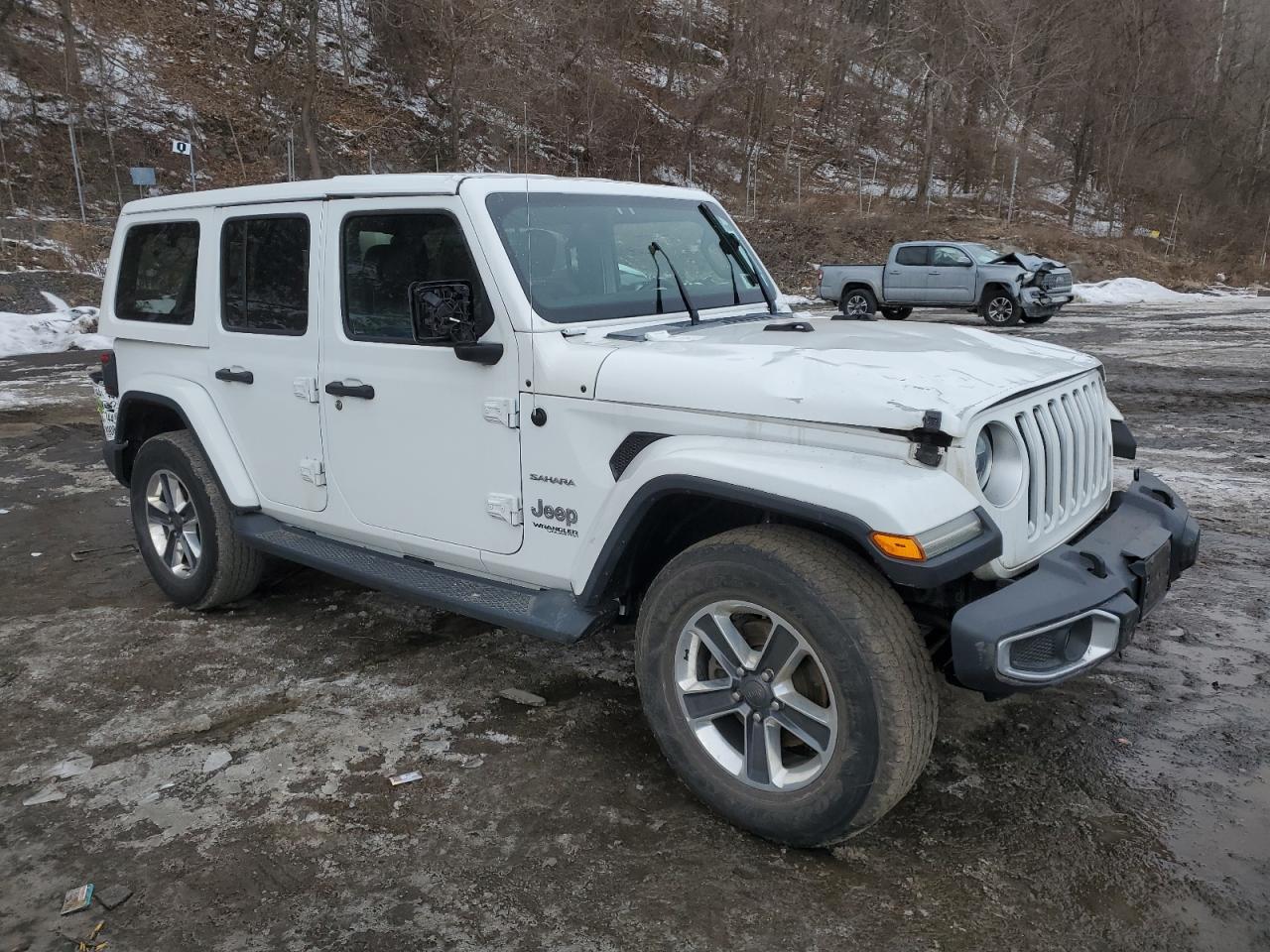 2018 Jeep Wrangler - Image 4