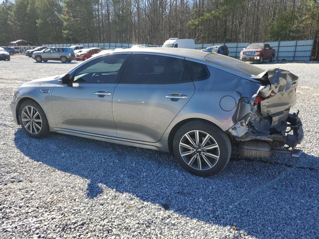 2019 Kia Optima - Image 2