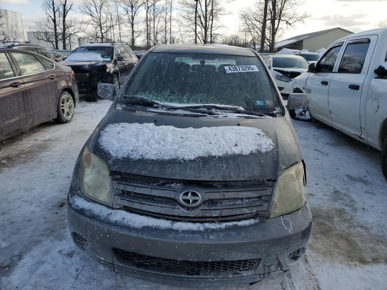 2005 Toyota xA - Image 5