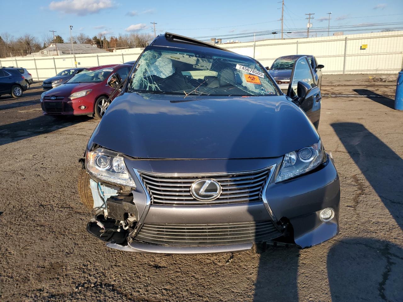 2015 Lexus ES - Image 5
