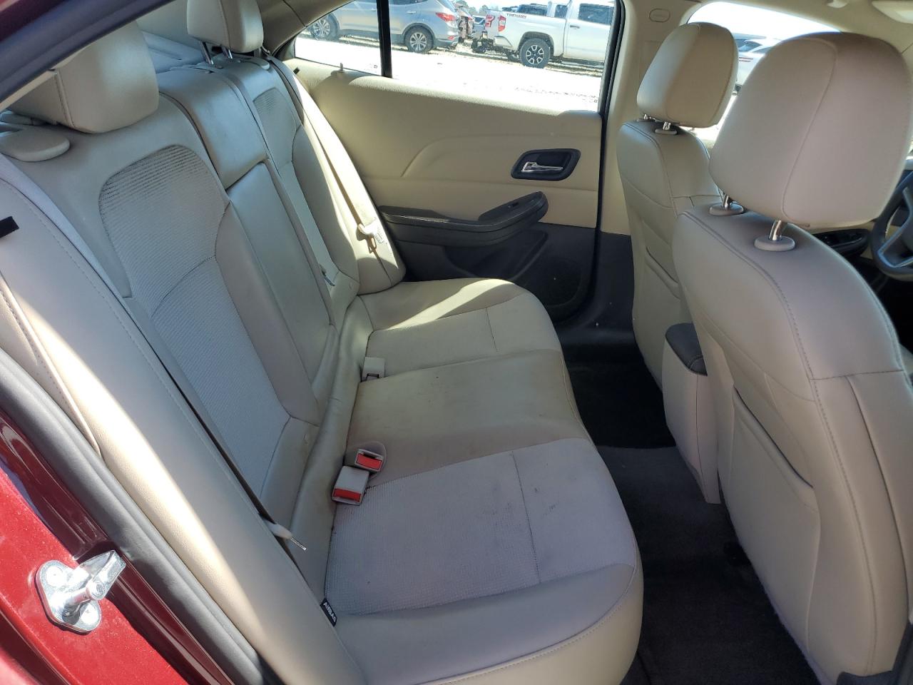 2015 Chevrolet Malibu - Image 10