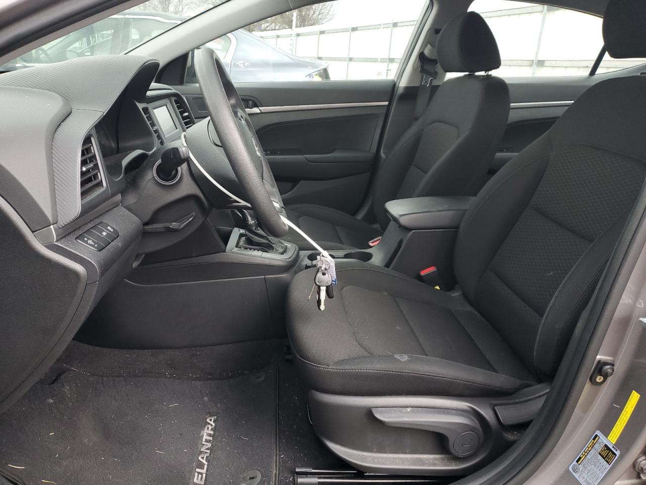 2020 Hyundai Elantra - Image 7