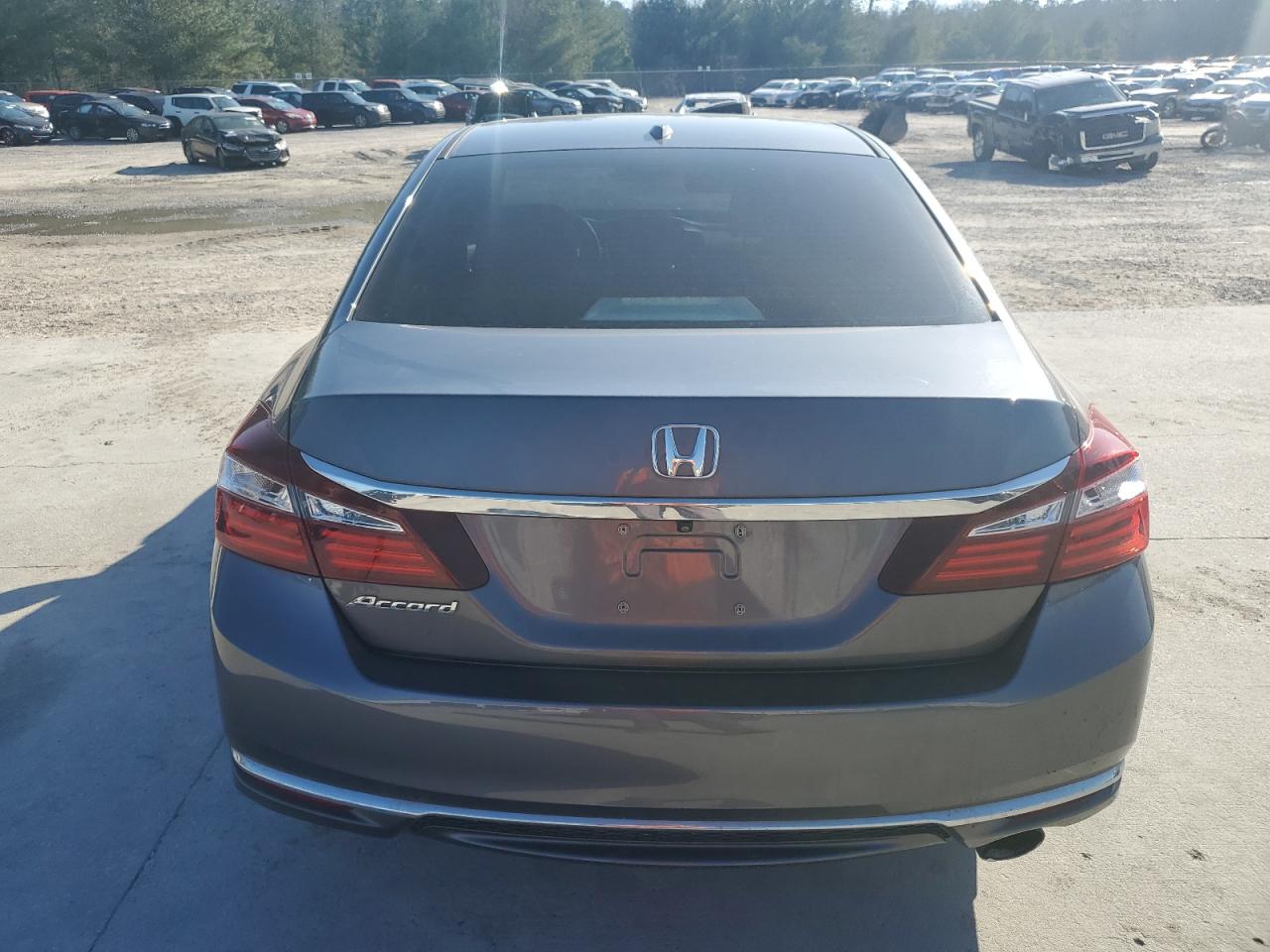 2016 Honda Accord - Image 6