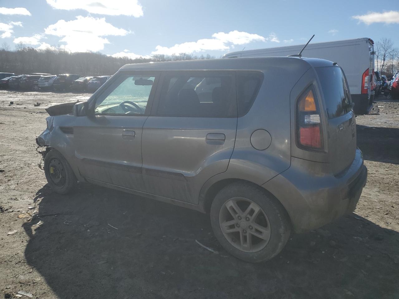 2010 Kia Soul - Image 2