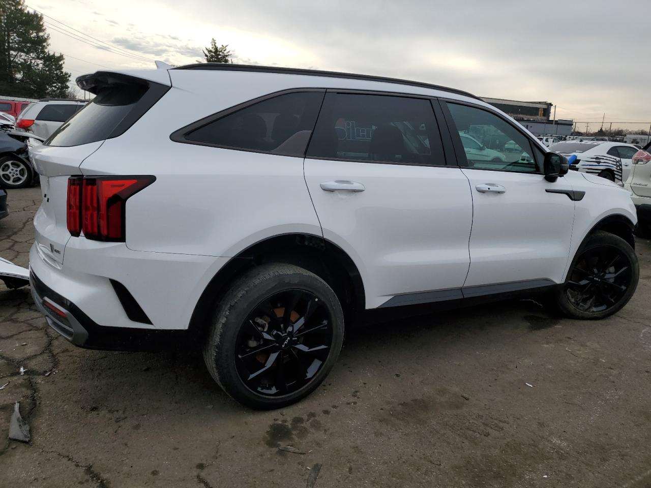 2023 Kia Sorento - Image 3