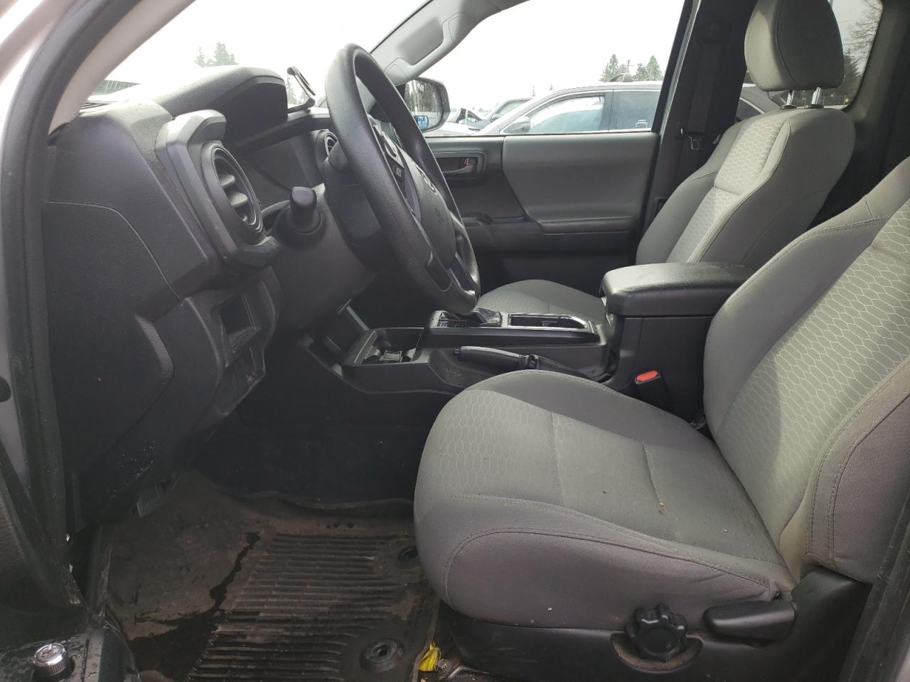 2017 Toyota Tacoma - Image 7