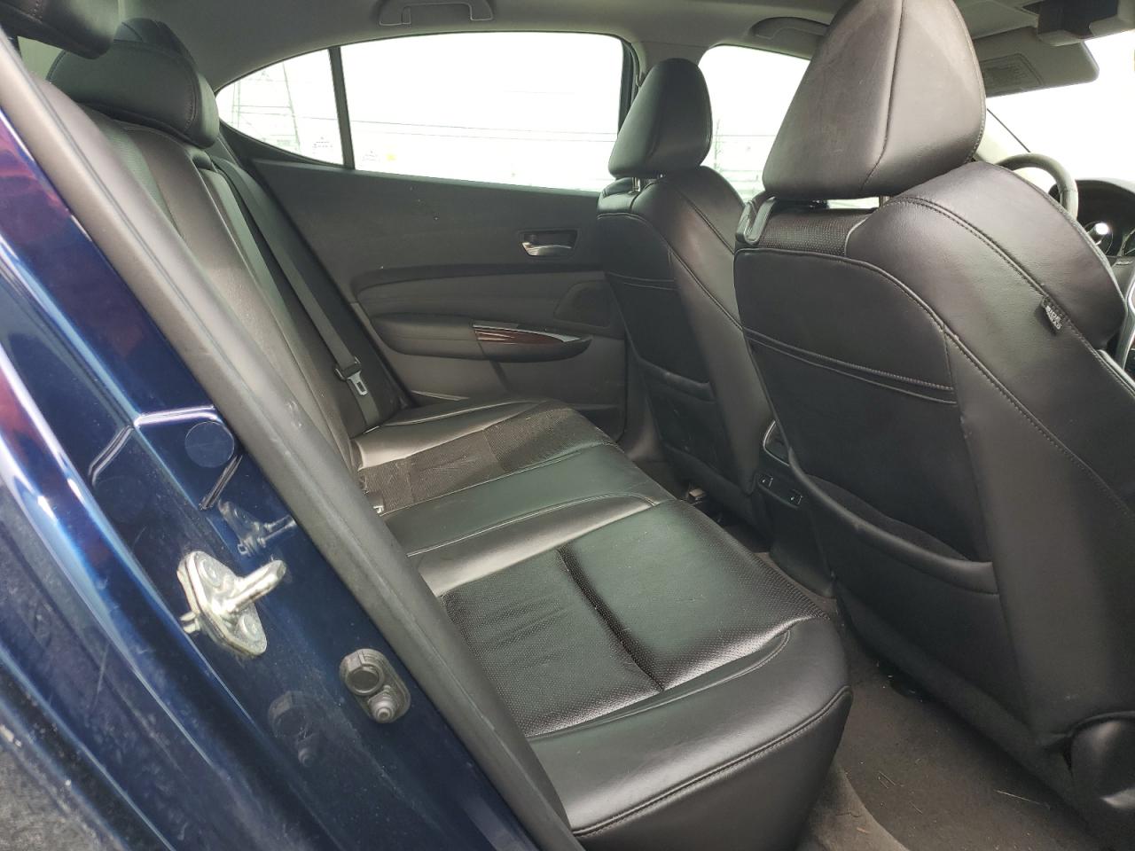 2015 Acura TLX - Image 10