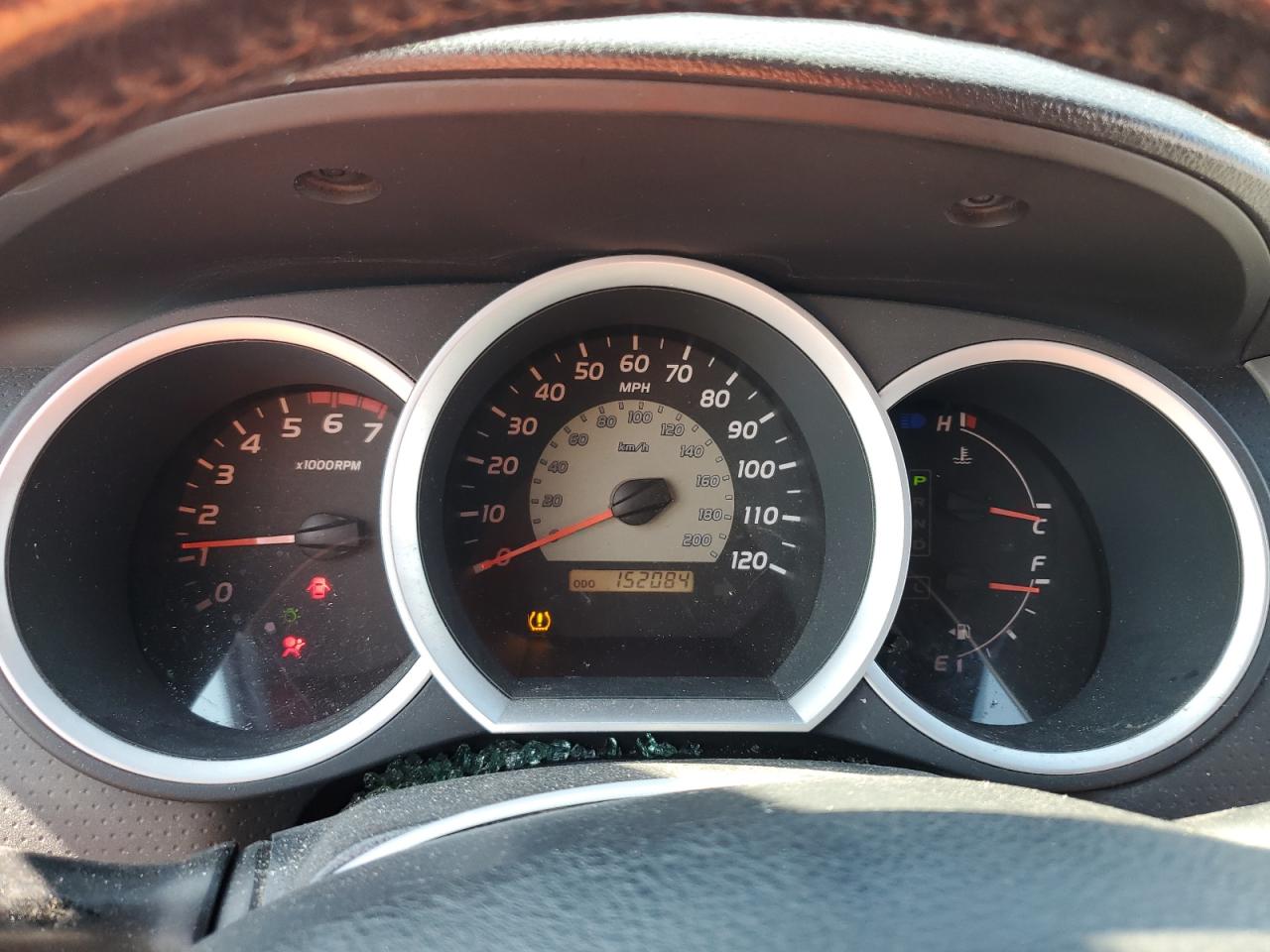 2011 Toyota Tacoma - Image 9