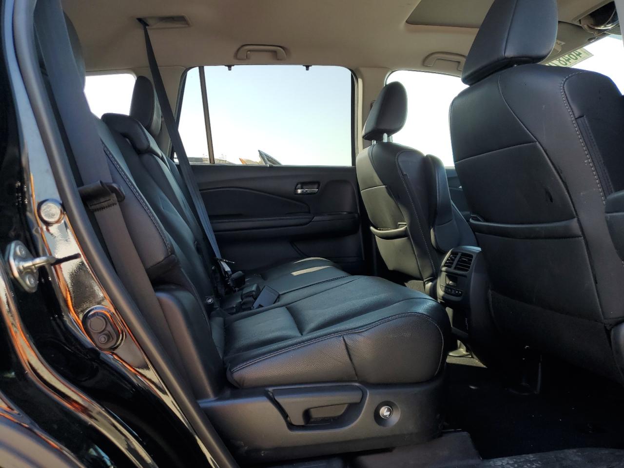 2019 Honda Pilot - Image 11