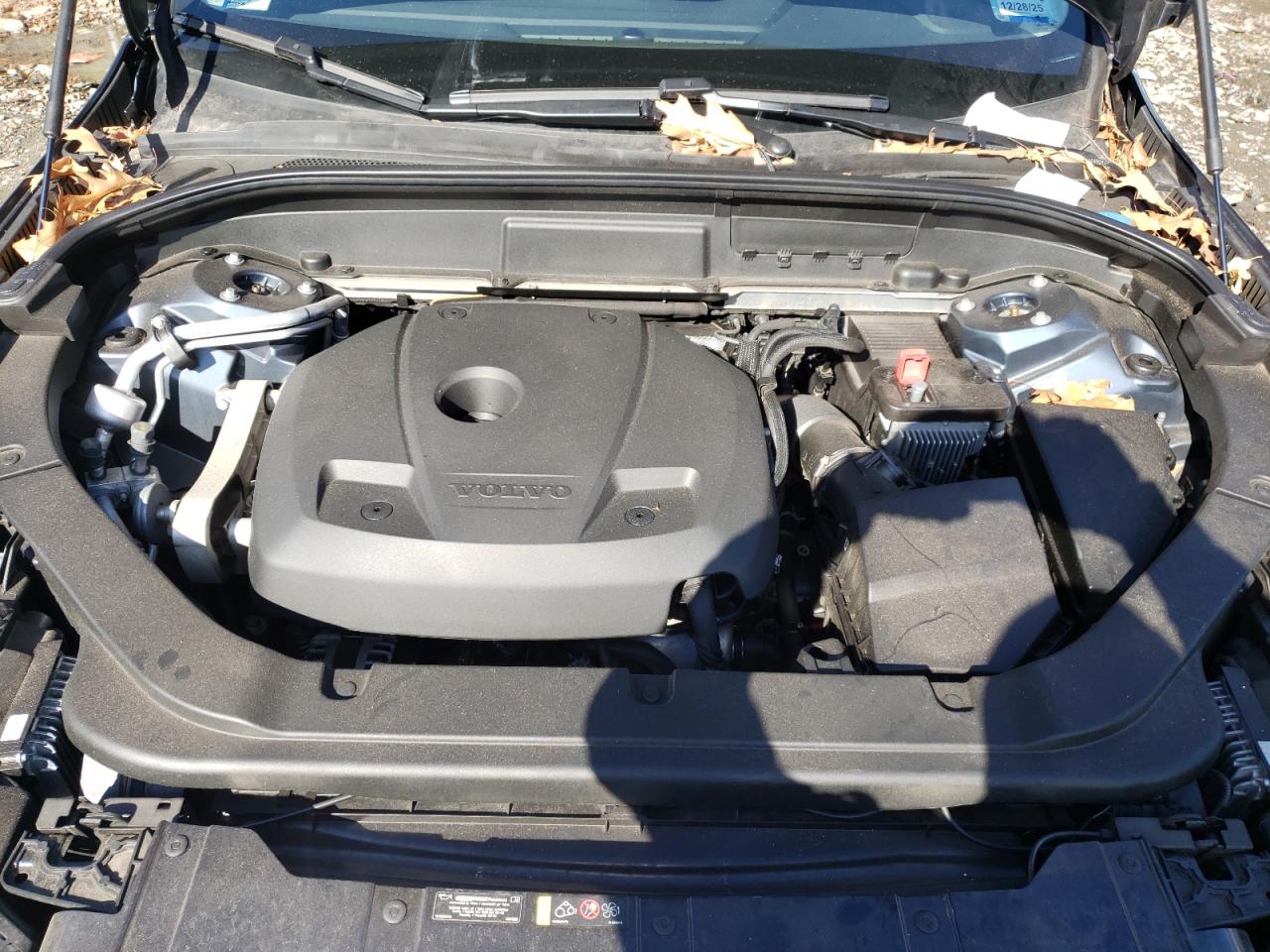 2021 Volvo XC60 - Image 12