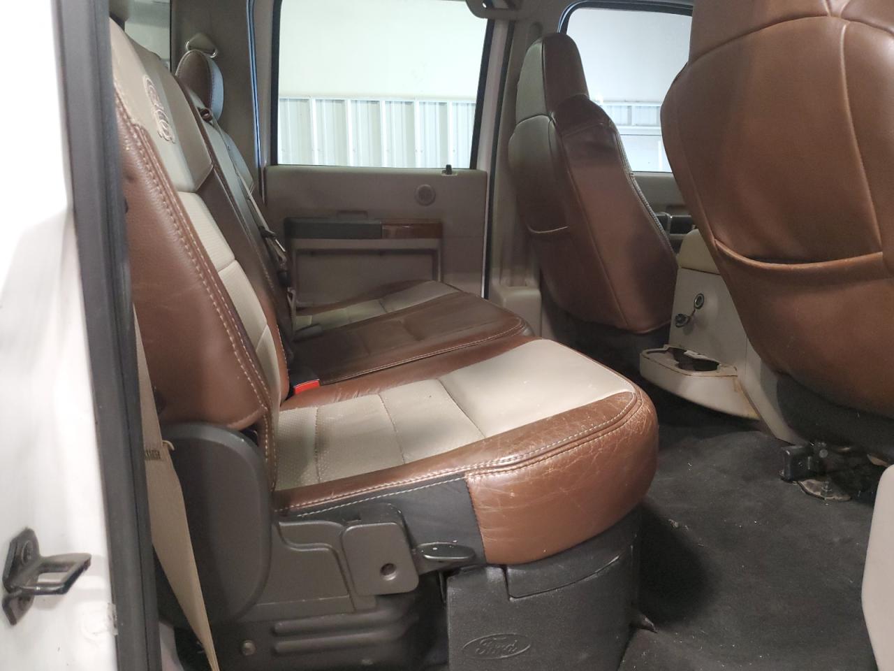 2009 Ford F250 - Image 11