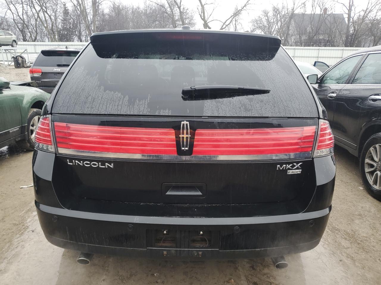 2010 Lincoln MKX - Image 6