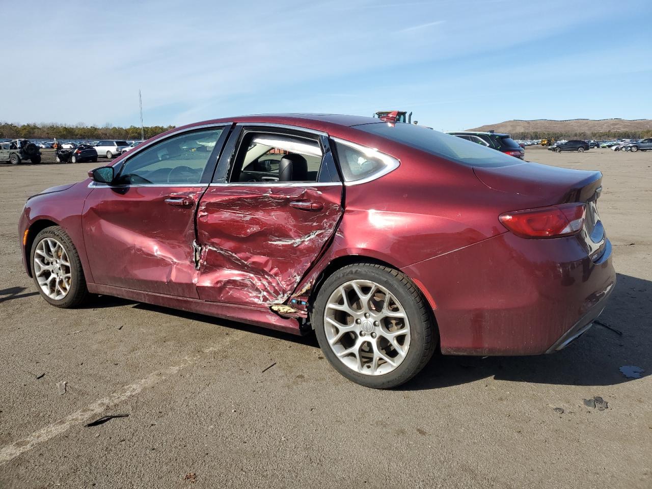 2015 Chrysler 200 - Image 2