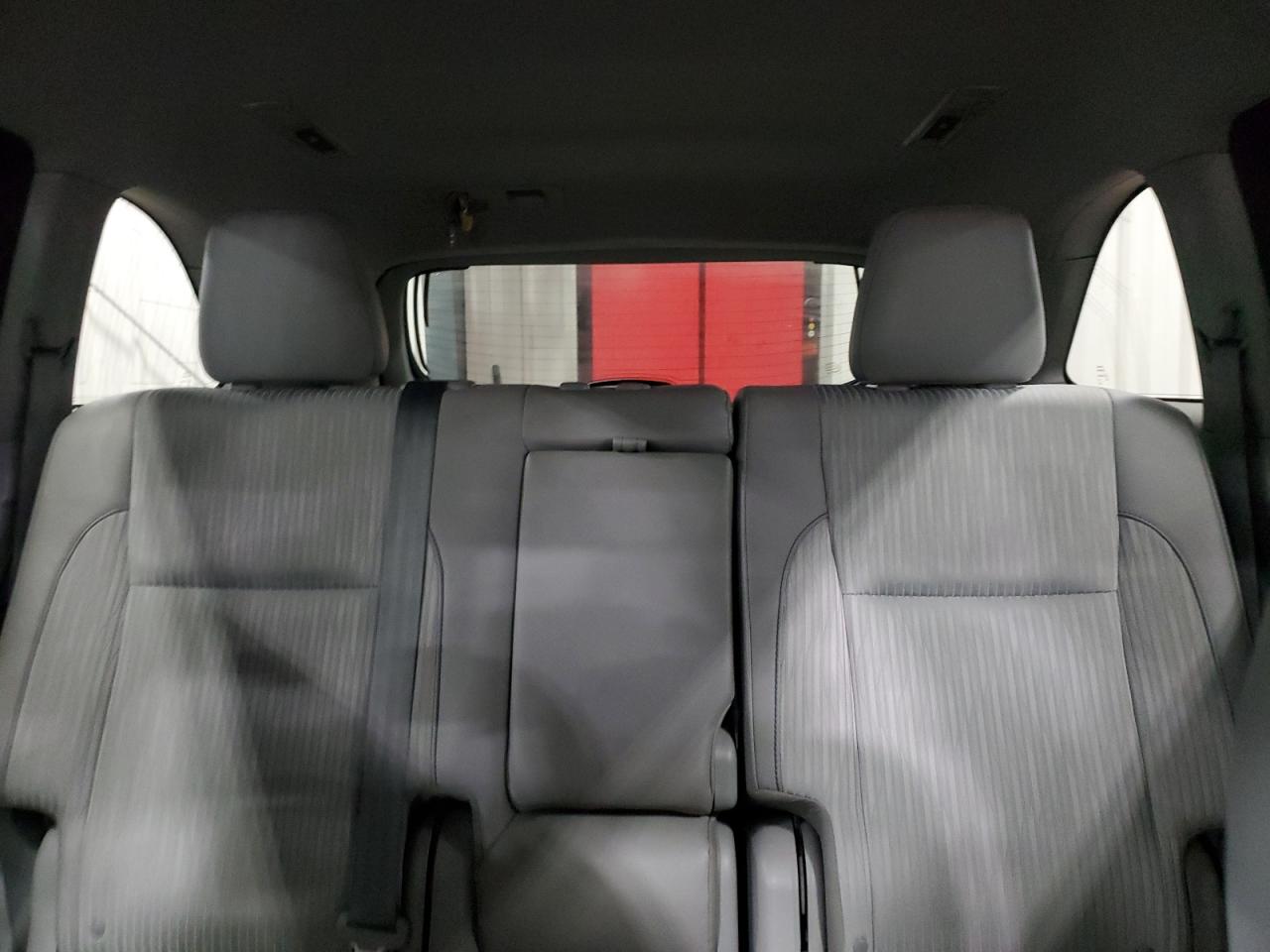 2016 Toyota Highlander - Image 10