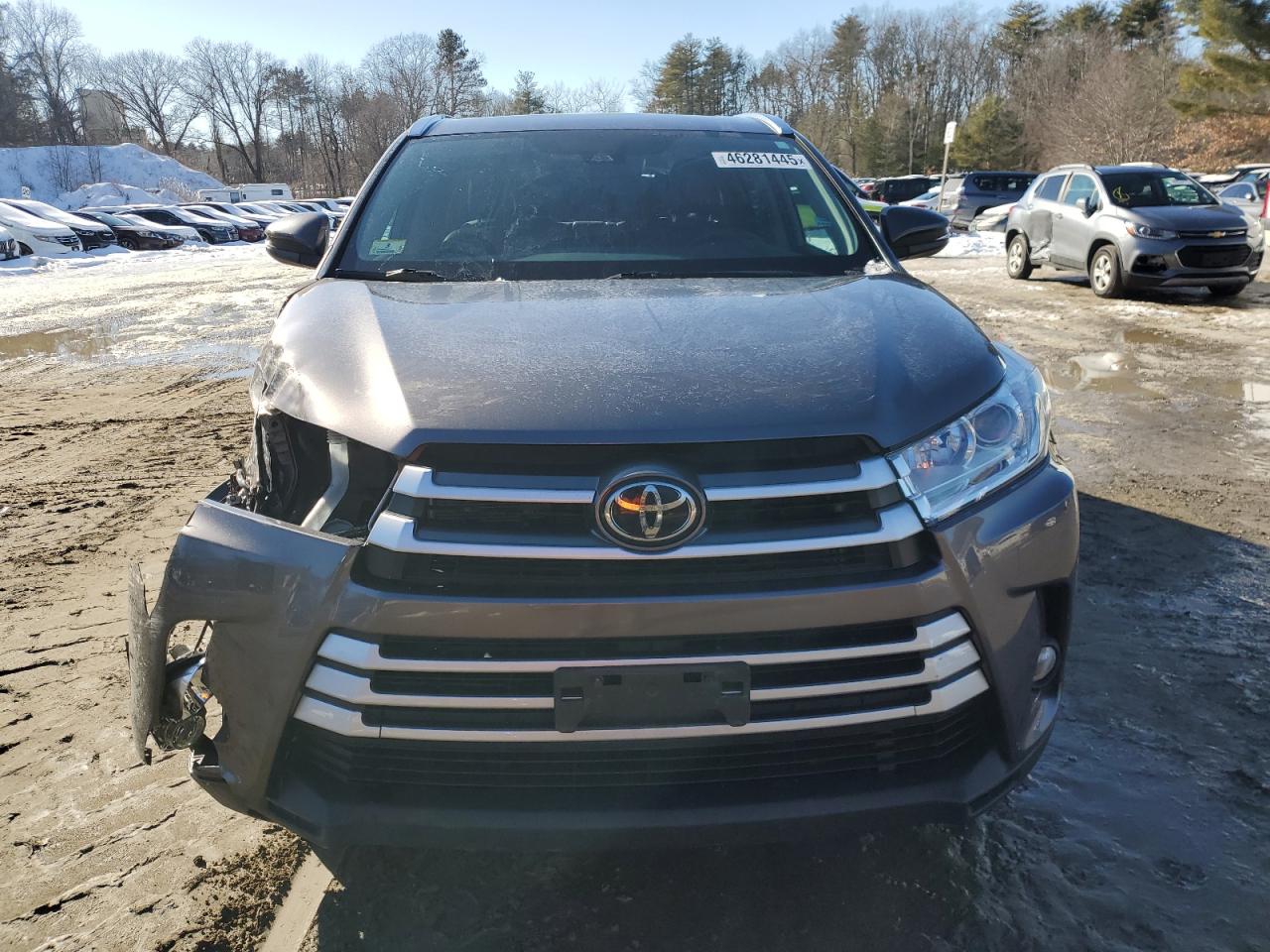 2019 Toyota Highlander - Image 5