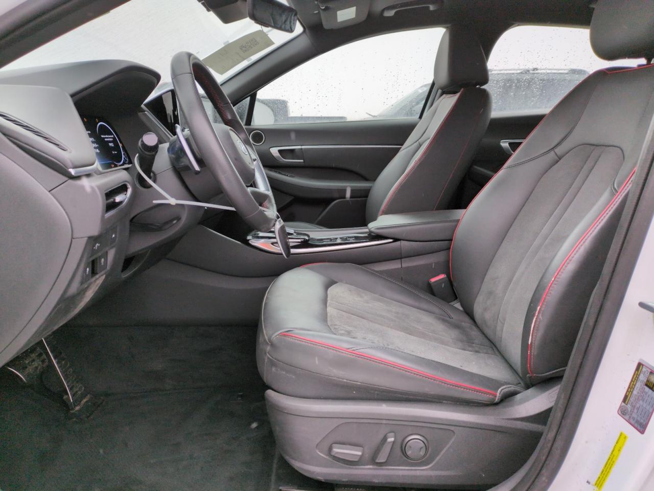 2020 Hyundai Sonata - Image 7
