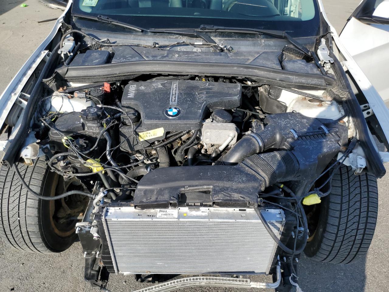 2014 BMW X1 - Image 12