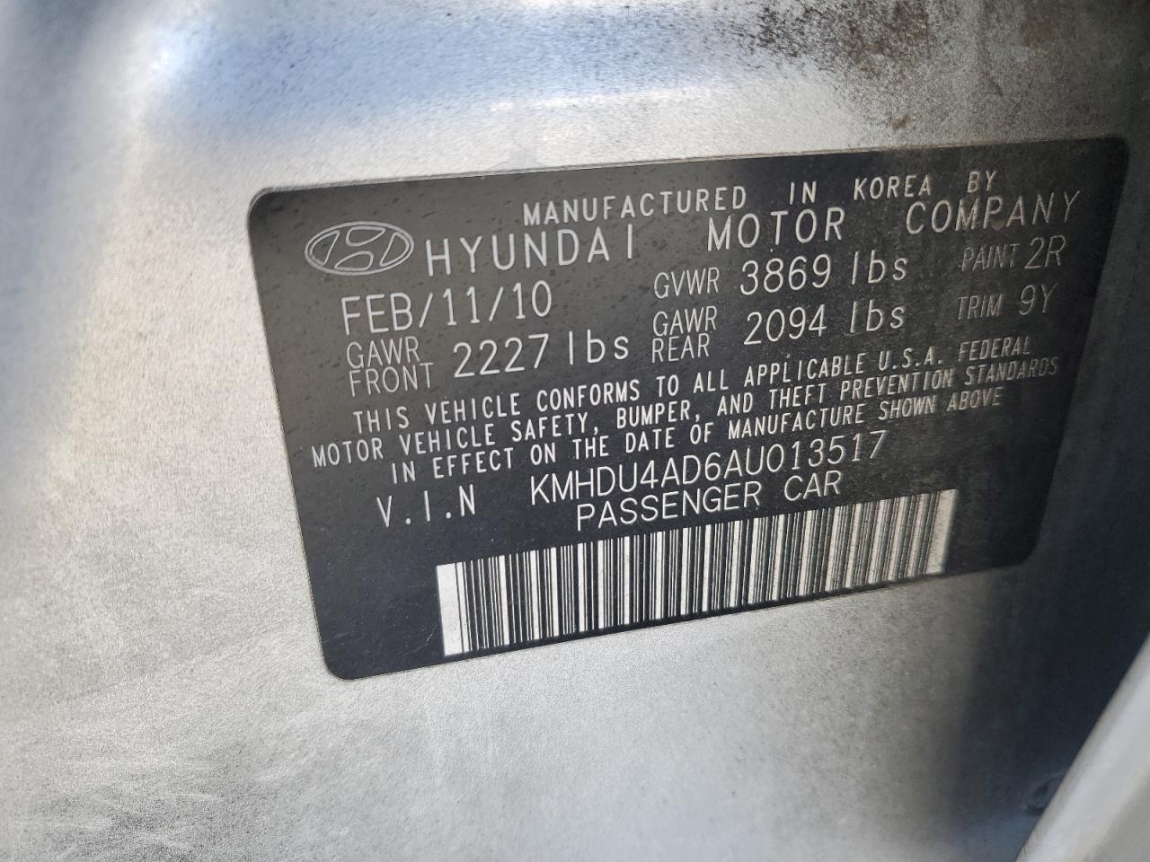 2010 Hyundai Elantra - Image 12