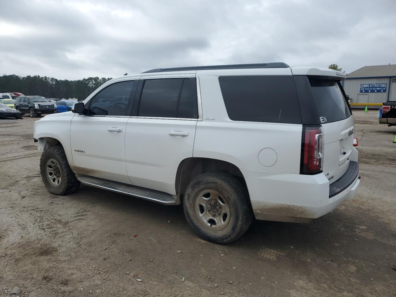 2015 GMC Yukon - Image 2