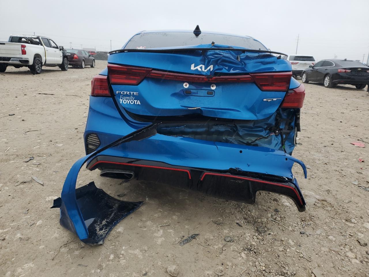 2023 Kia Forte - Image 6