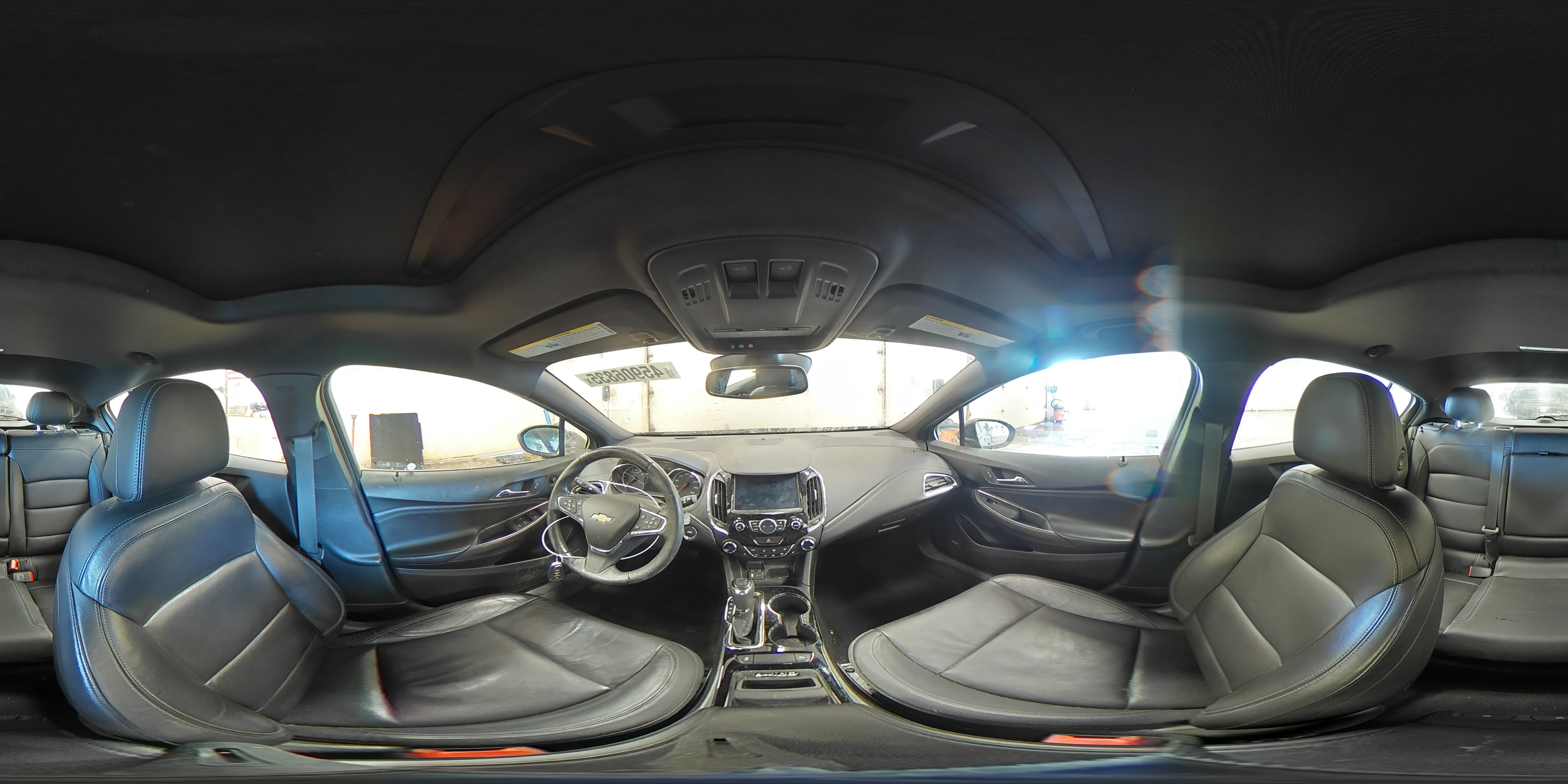 2018 Chevrolet Cruze - Image 15