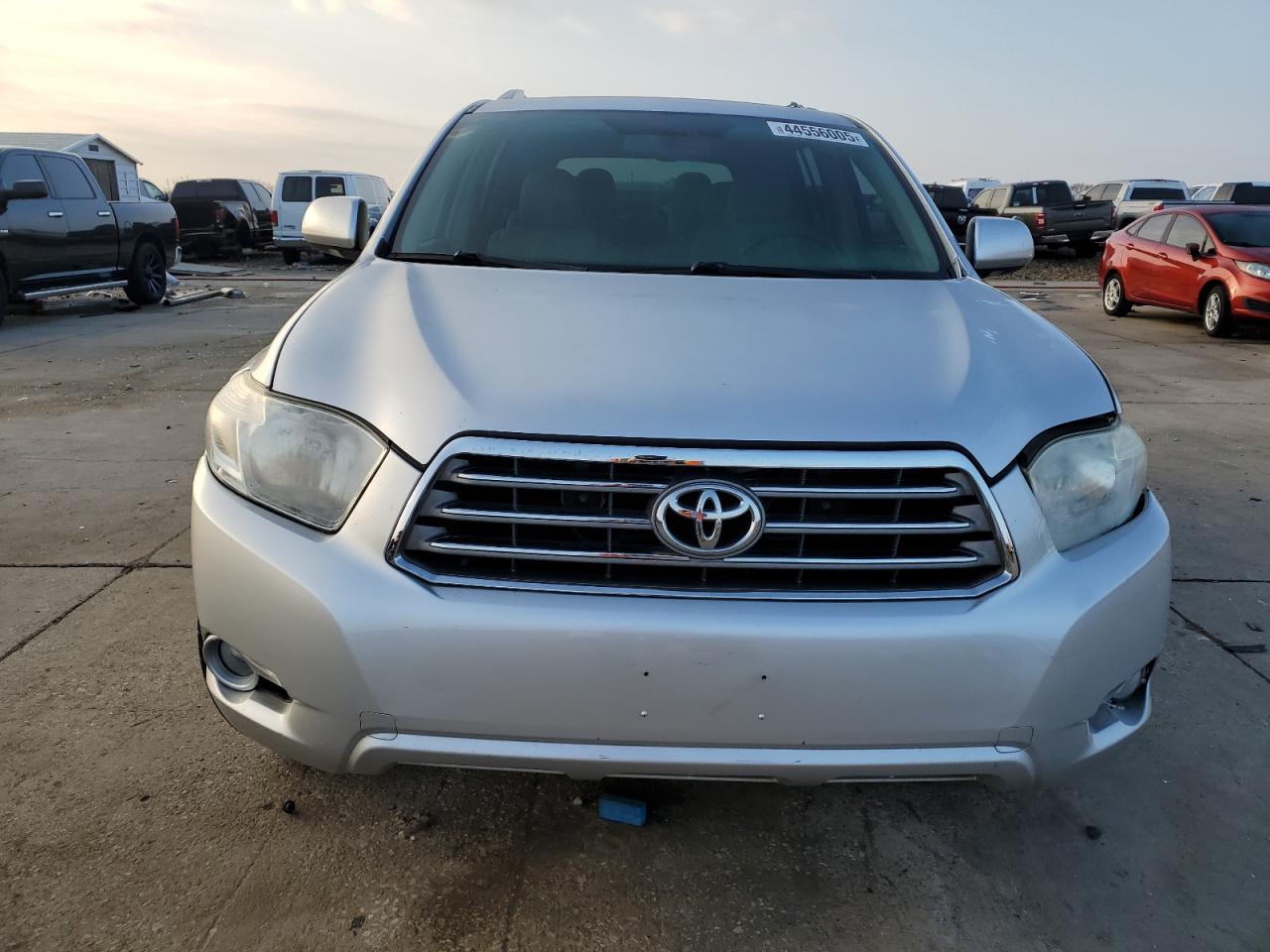 2010 Toyota Highlander - Image 5