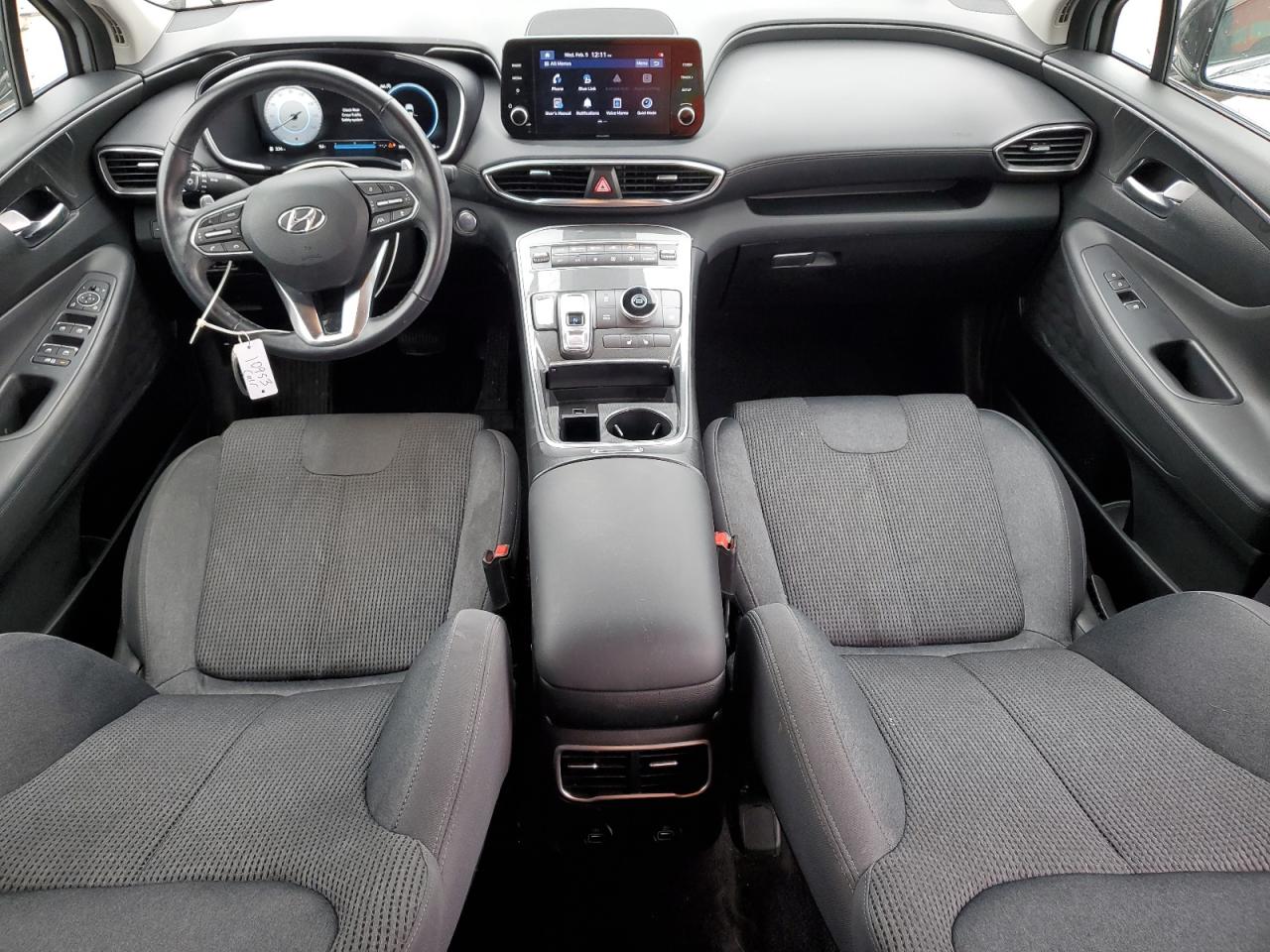 2022 Hyundai Santa Fe - Image 8