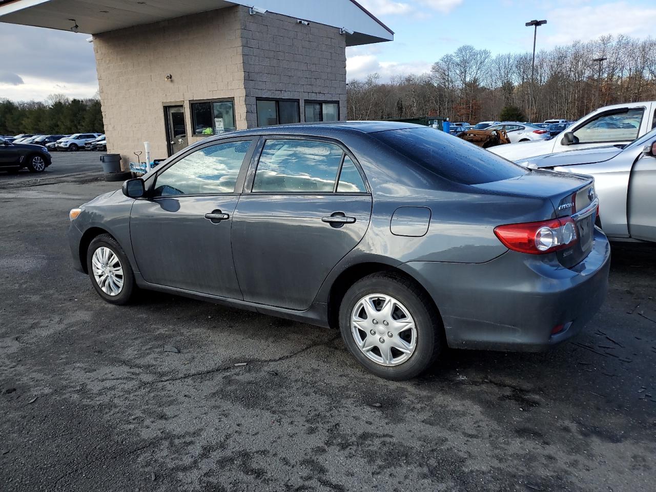 2011 Toyota Corolla - Image 2