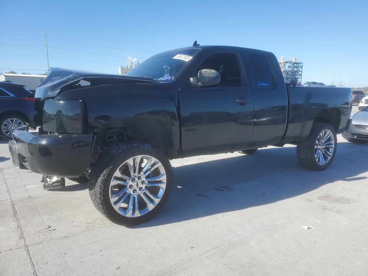 2009 Chevrolet Silverado - Image 1