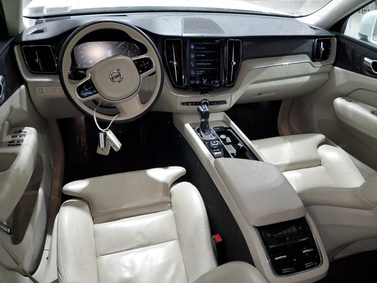 2019 Volvo XC60 - Image 8