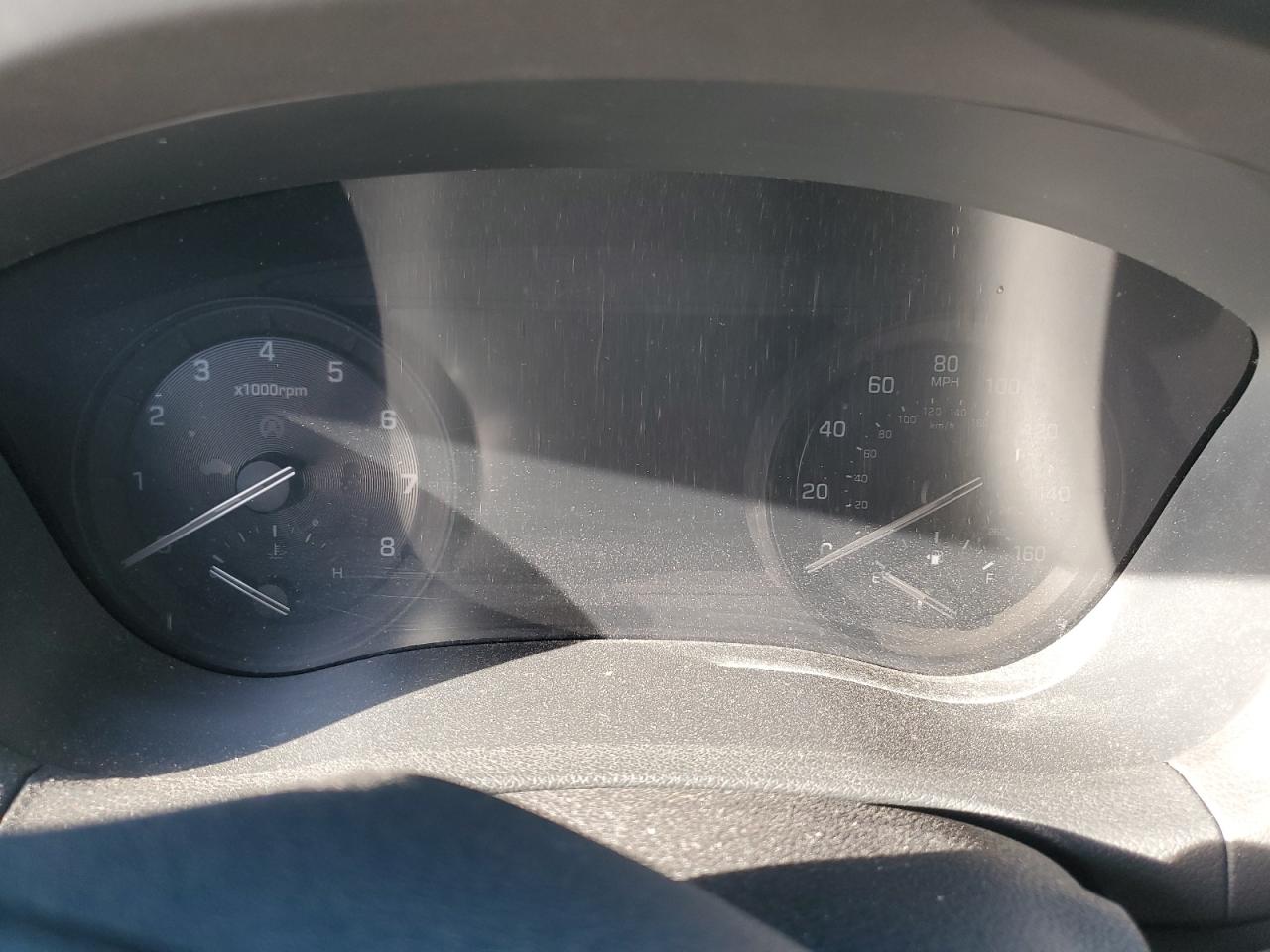 2018 Genesis G80 - Image 9