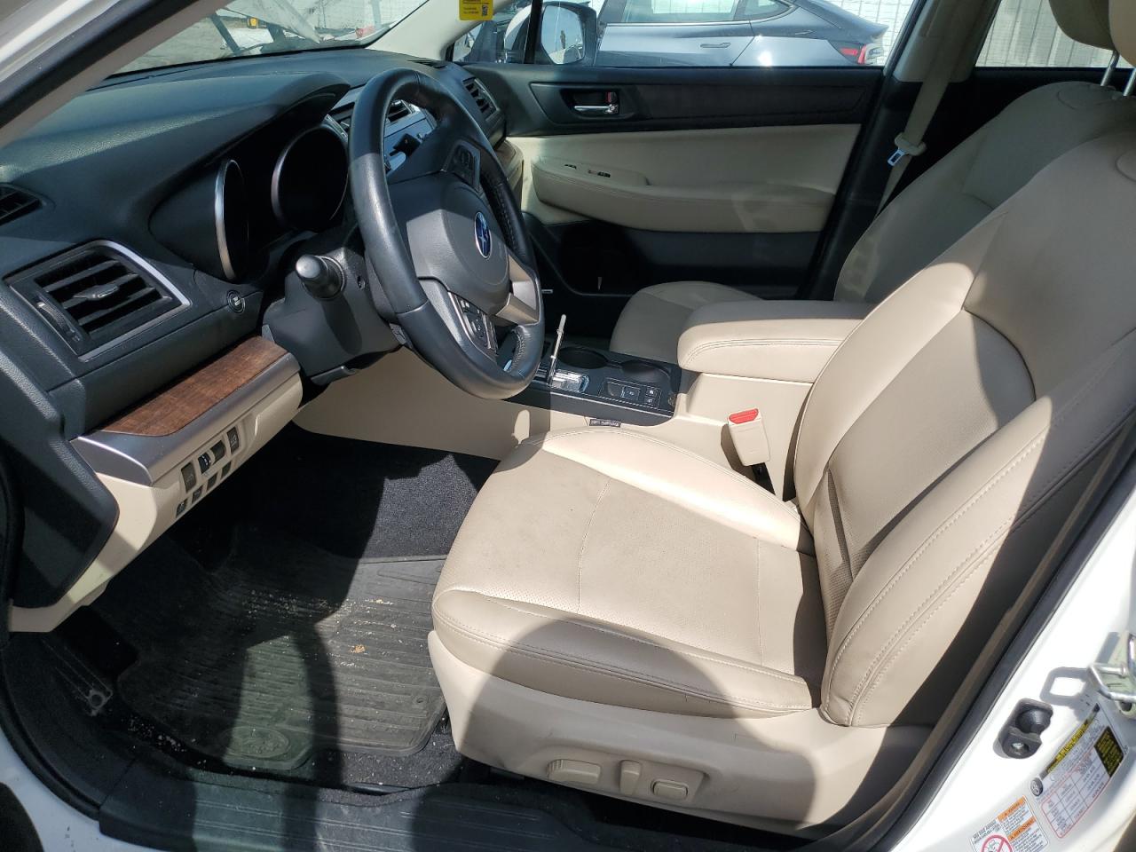 2015 Subaru Outback - Image 7